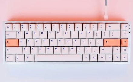An image of a keyboard